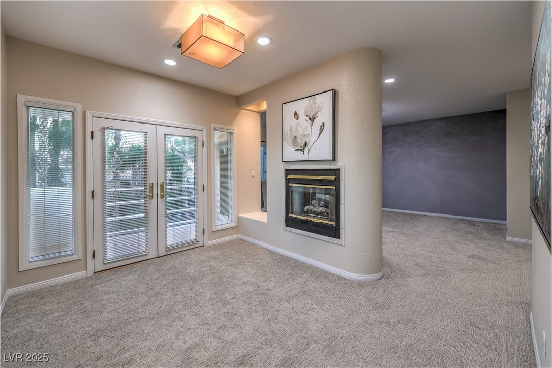 2228 Versailles Court