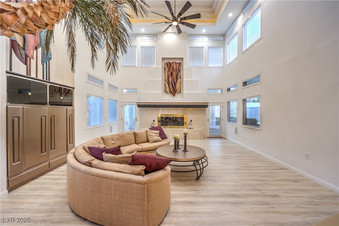 2228 Versailles Court