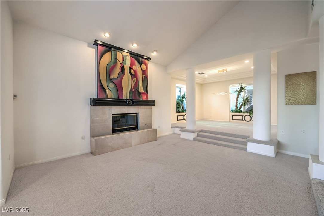 2228 Versailles Court