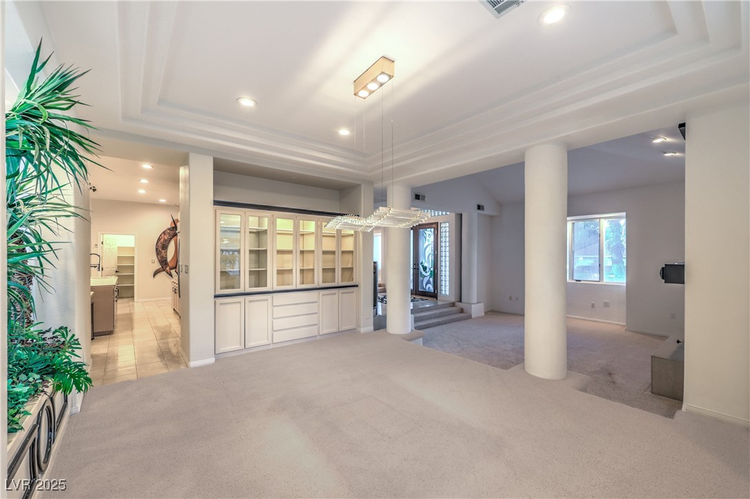 2228 Versailles Court