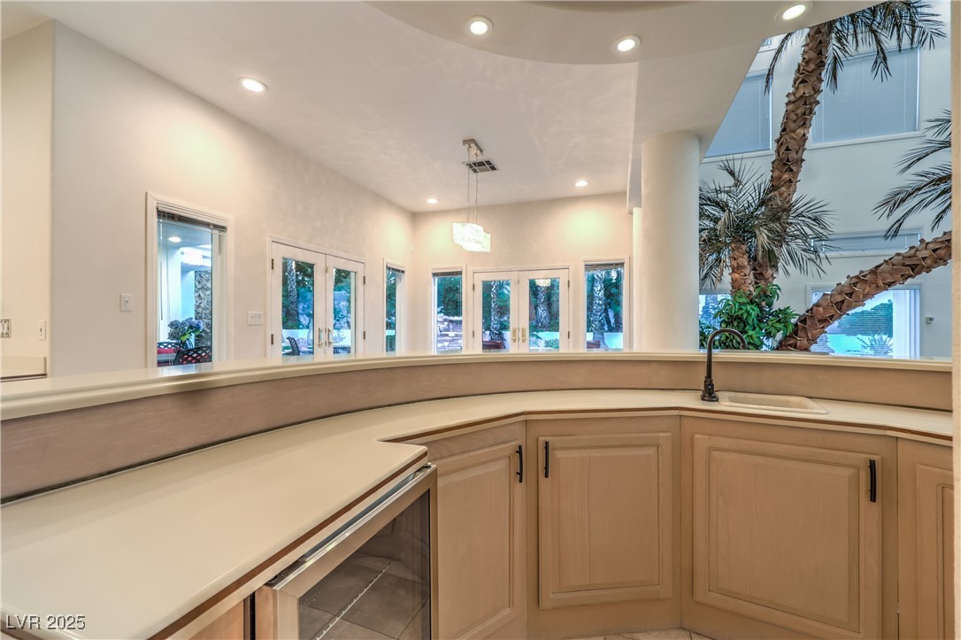 2228 Versailles Court