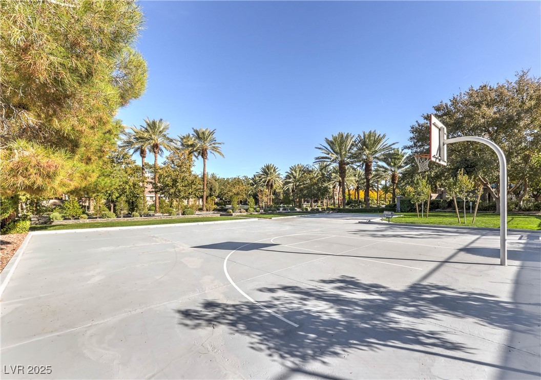 2228 Versailles Court