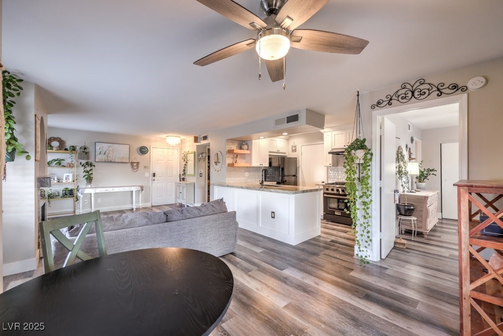 7570 West Flamingo Road 142