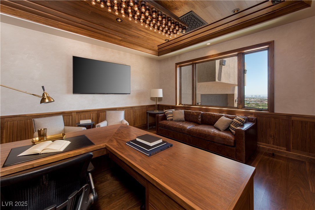 5 Promontory Pointe Lane