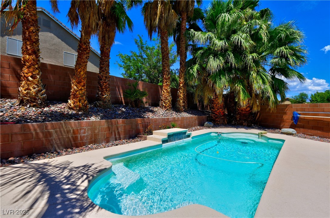 7545 Tumbling Street