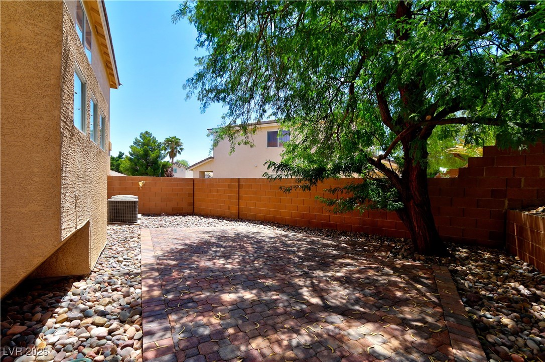 7545 Tumbling Street