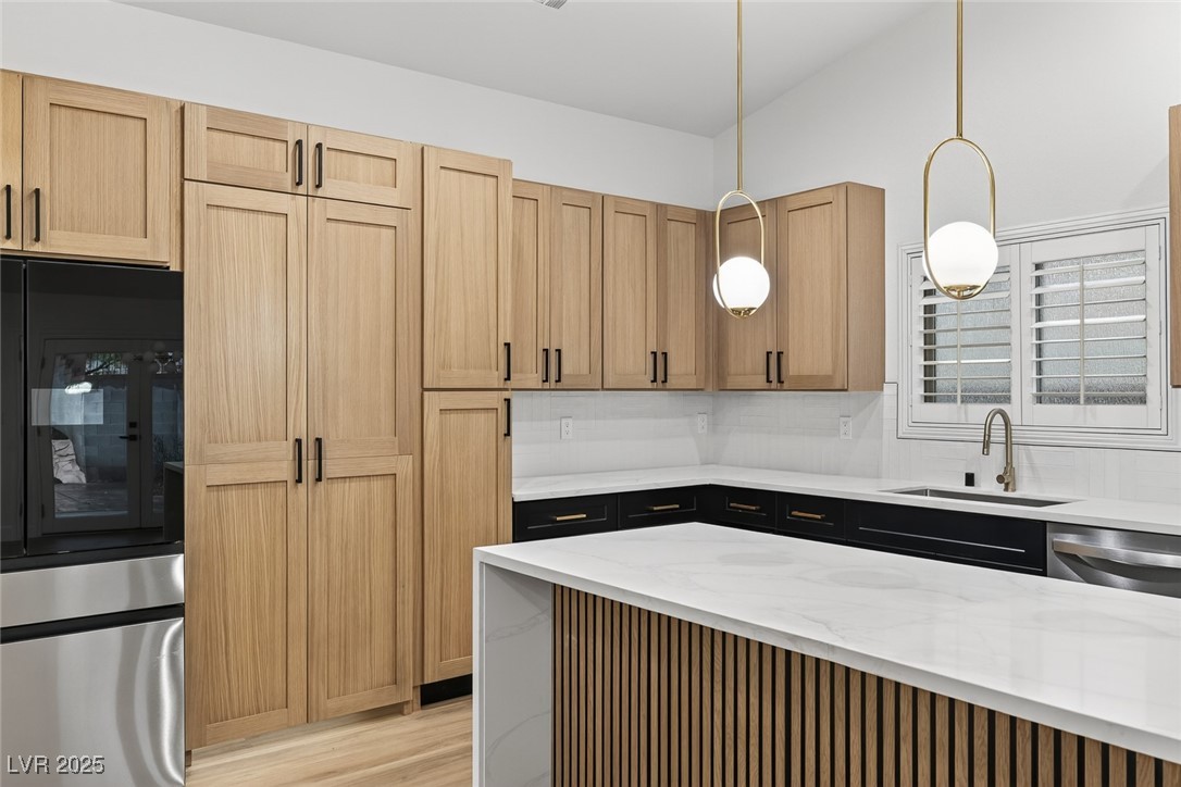 205 Derwent Place