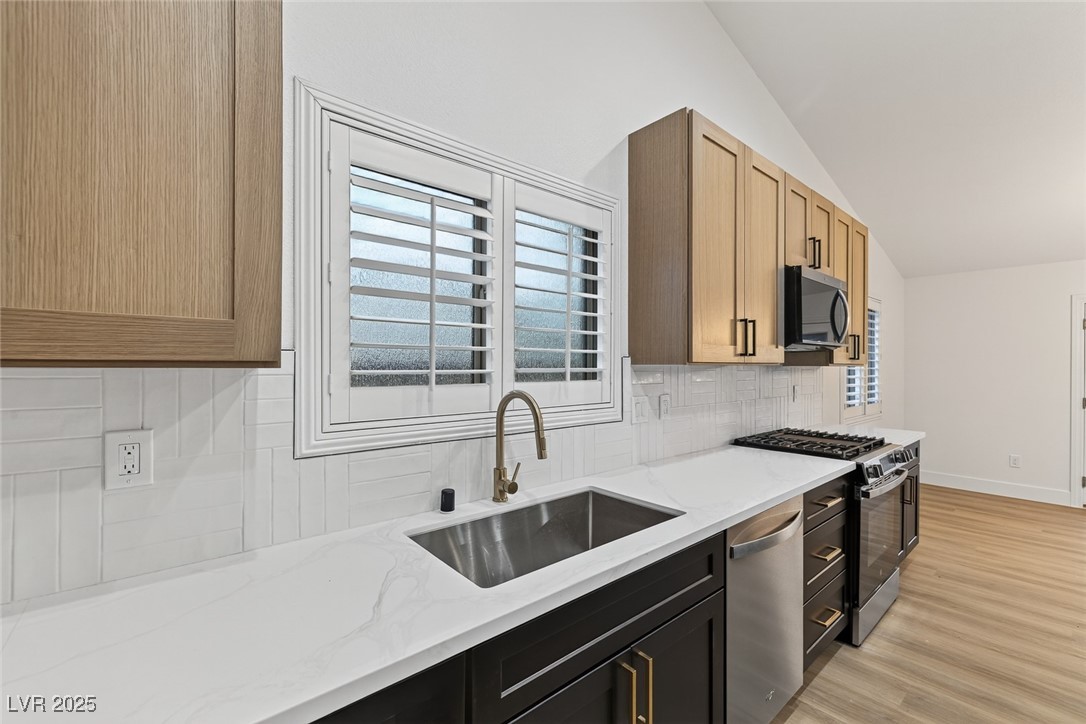 205 Derwent Place