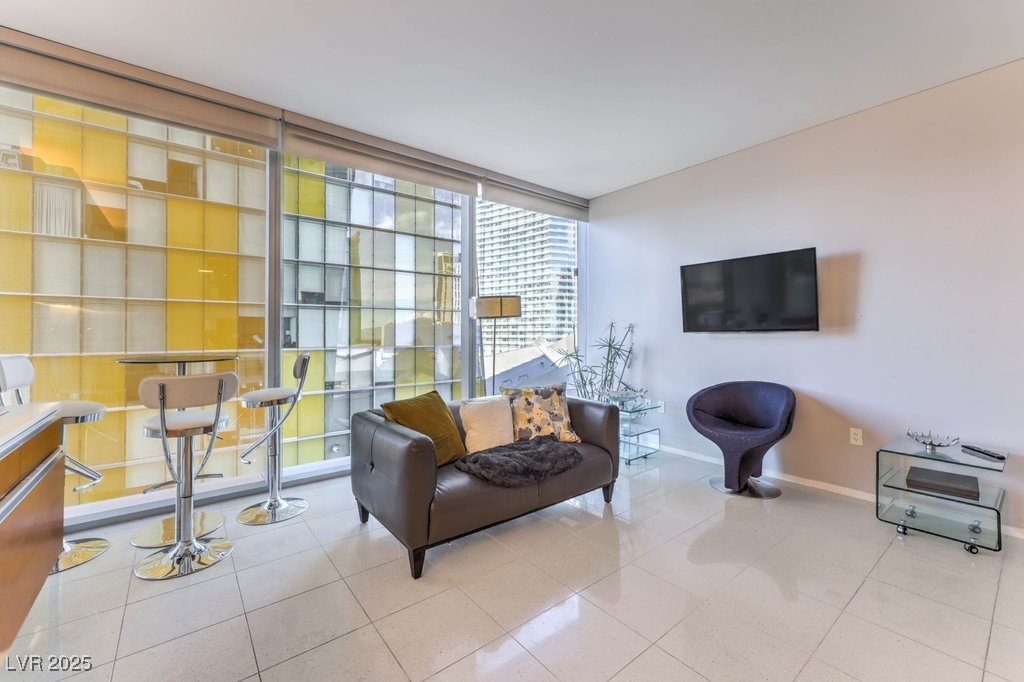 3722 Las Vegas Boulevard 708