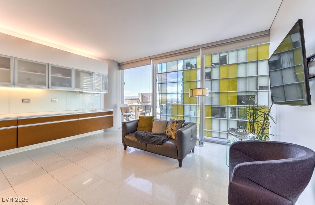 3722 Las Vegas Boulevard 708