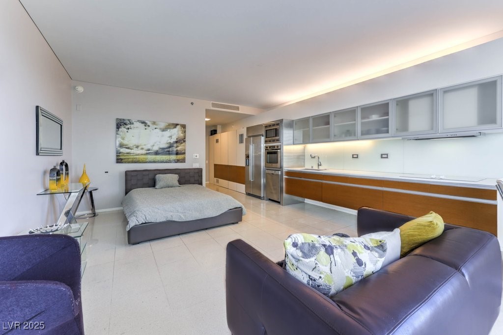 3722 Las Vegas Boulevard 708