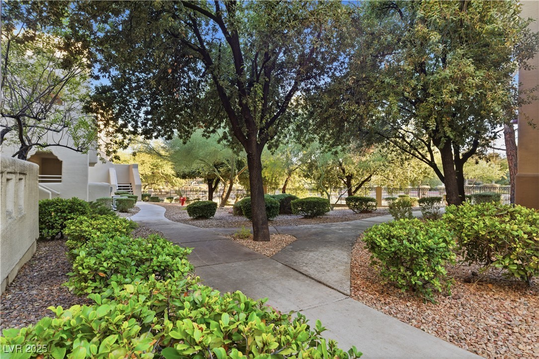 1900 Rio Canyon Court 102