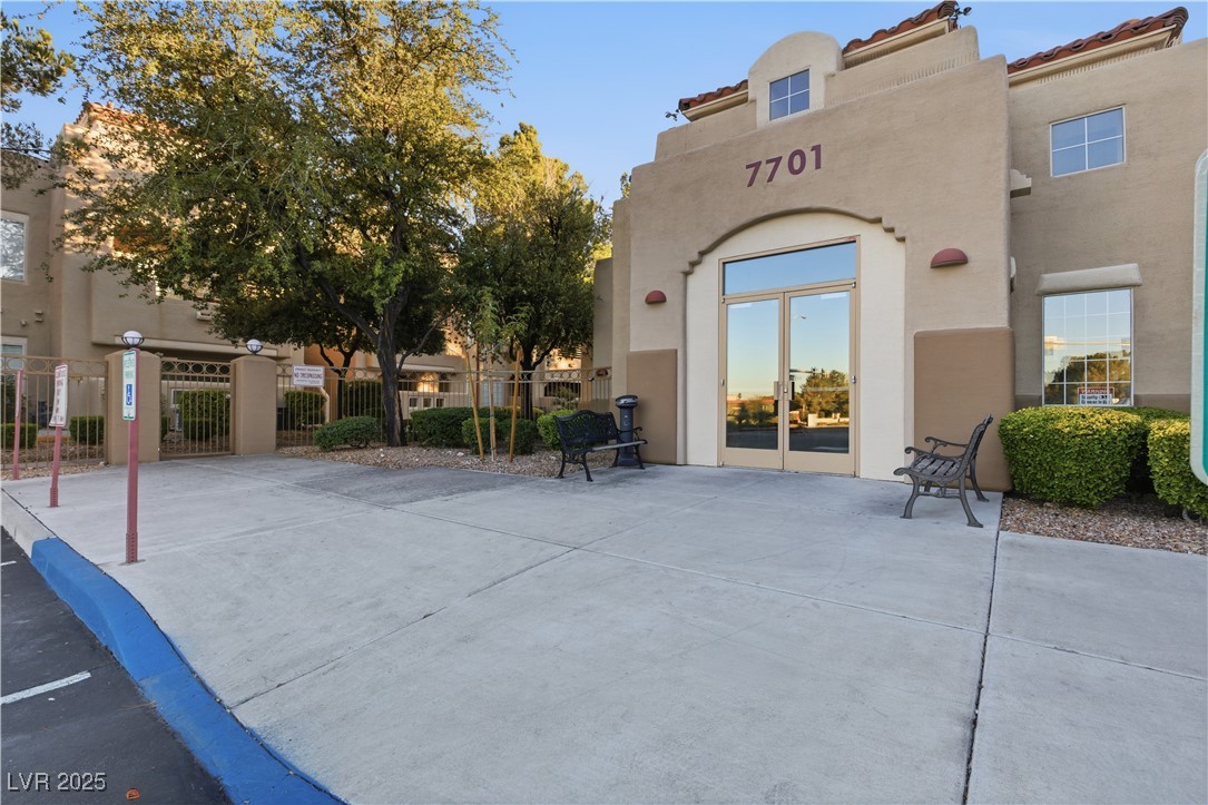 1900 Rio Canyon Court 102