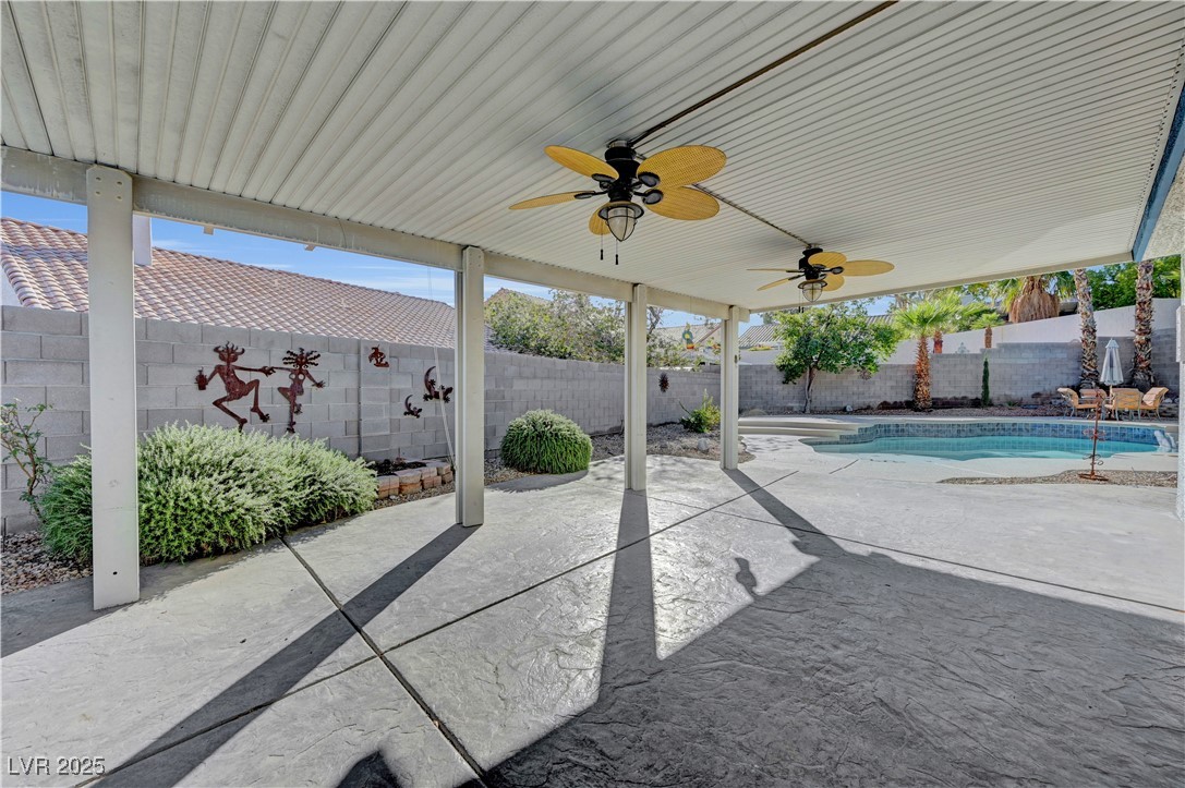 693 Scenic Tierra Lane