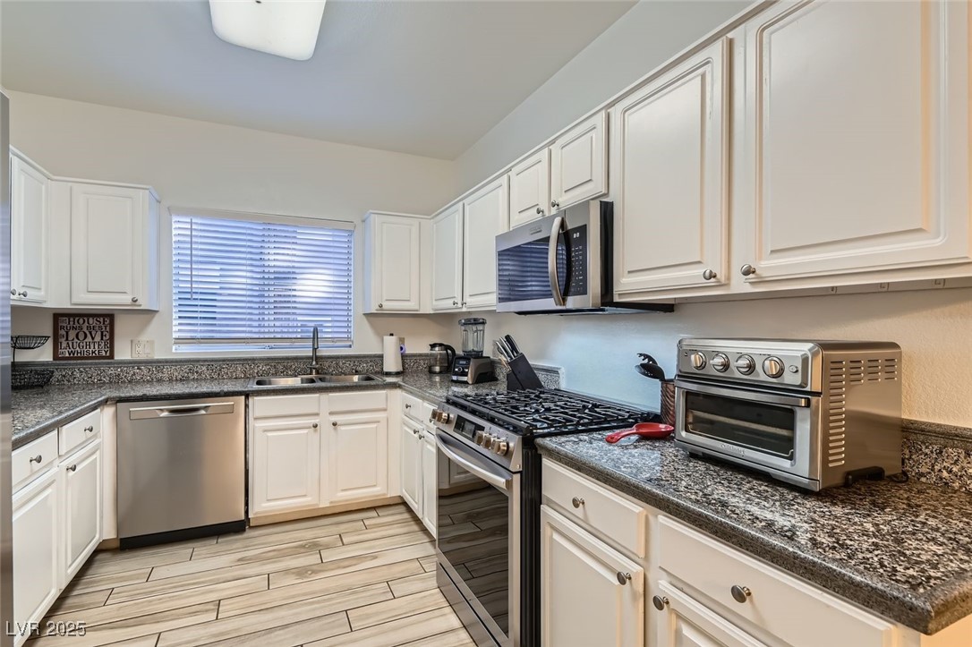 5250 South Rainbow Boulevard 1027