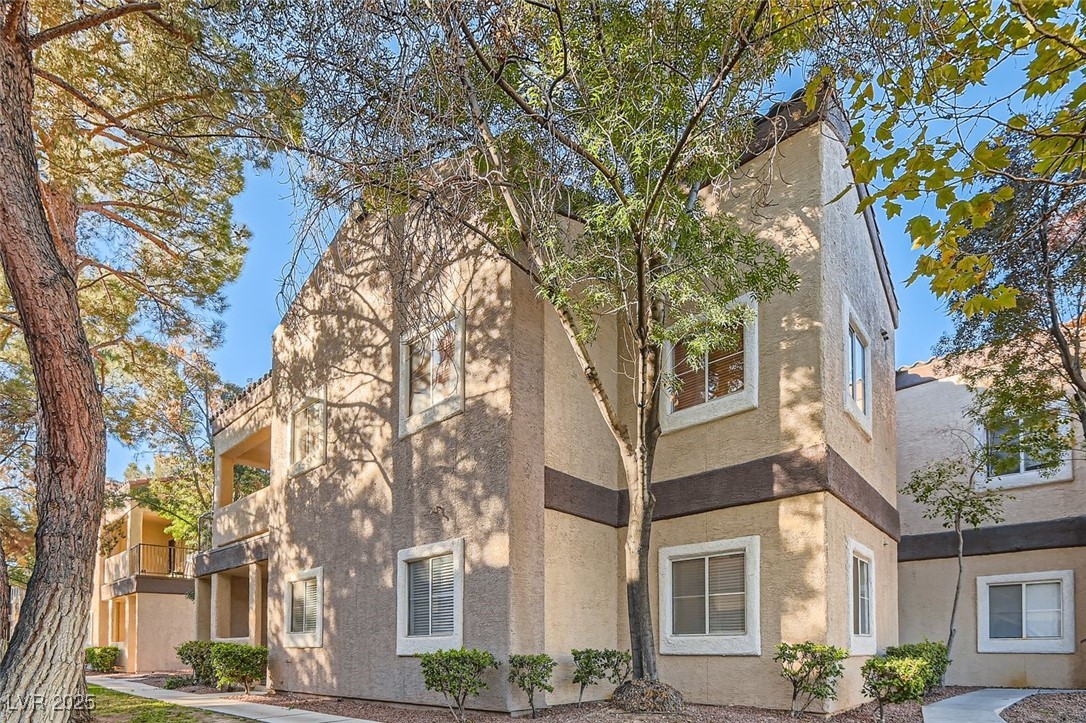 5250 South Rainbow Boulevard 1027