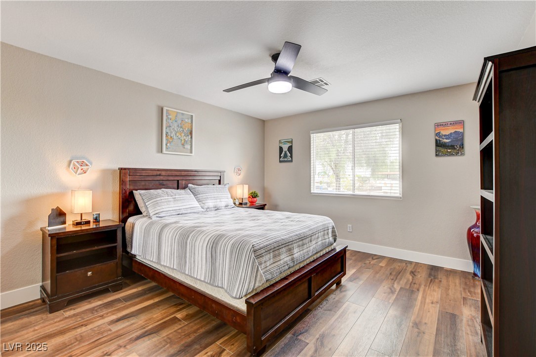 301 East Longacres Drive