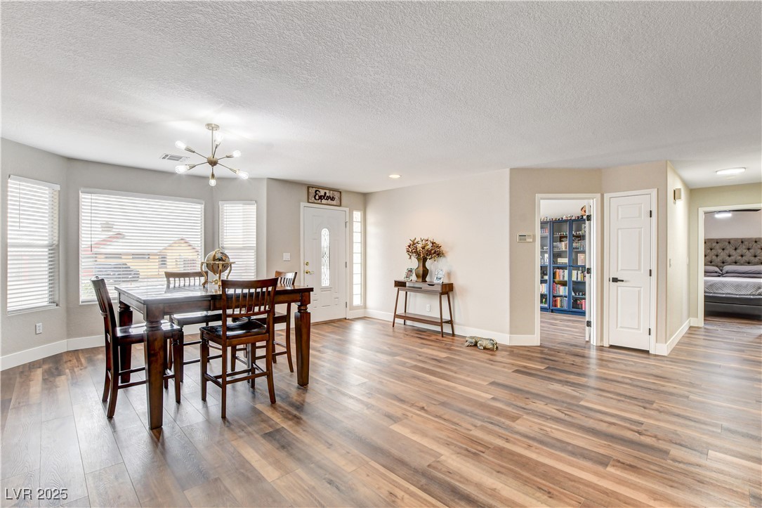 301 East Longacres Drive