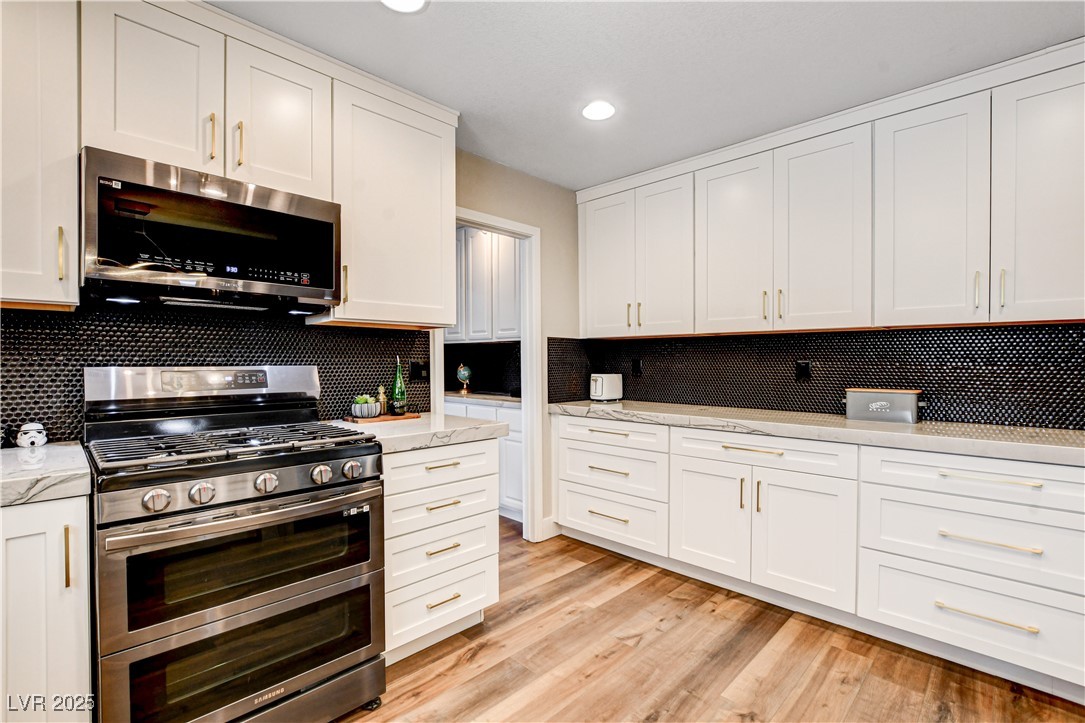 301 East Longacres Drive