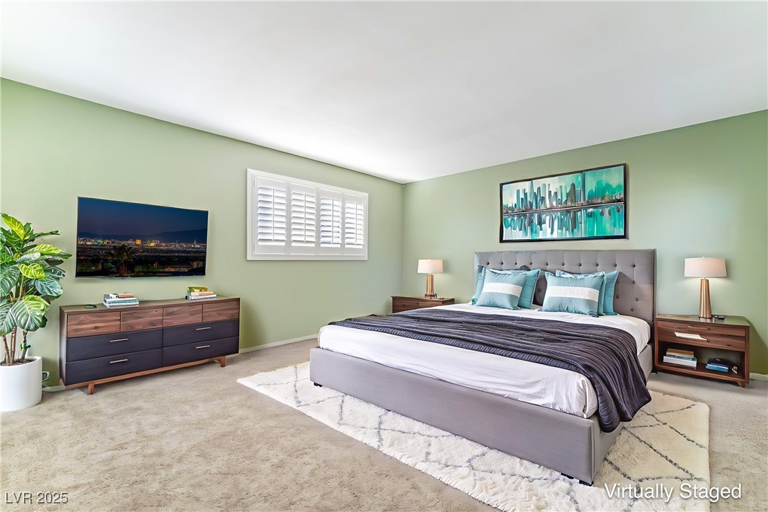 3543 Blackstone Street