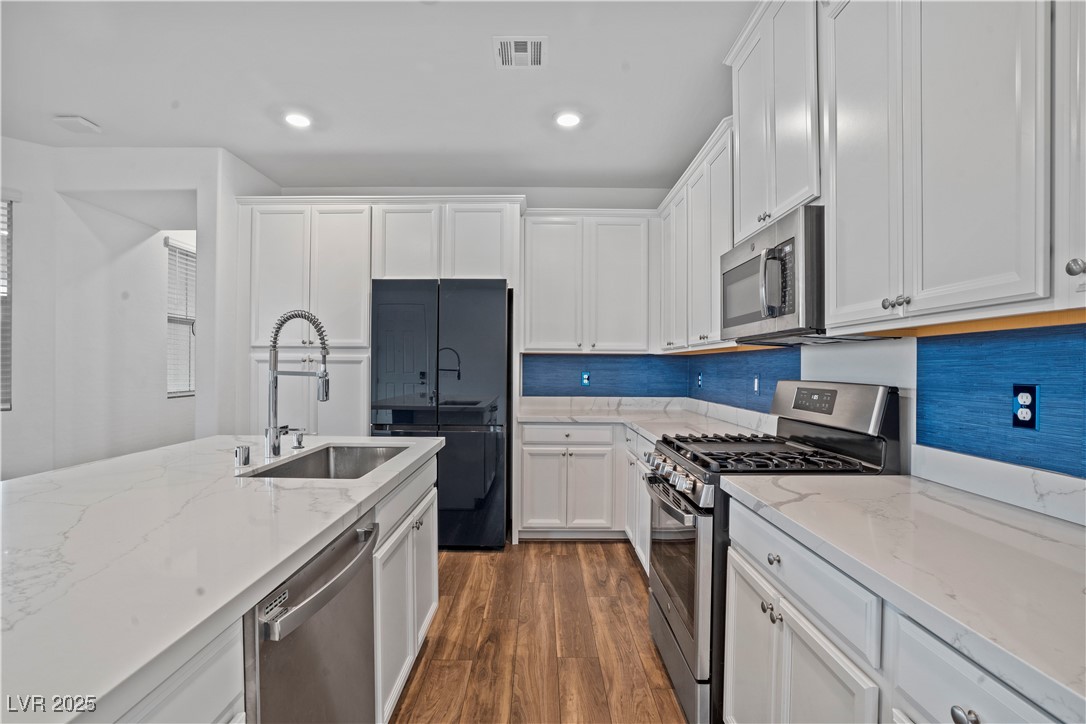 28 Alamere Falls Drive