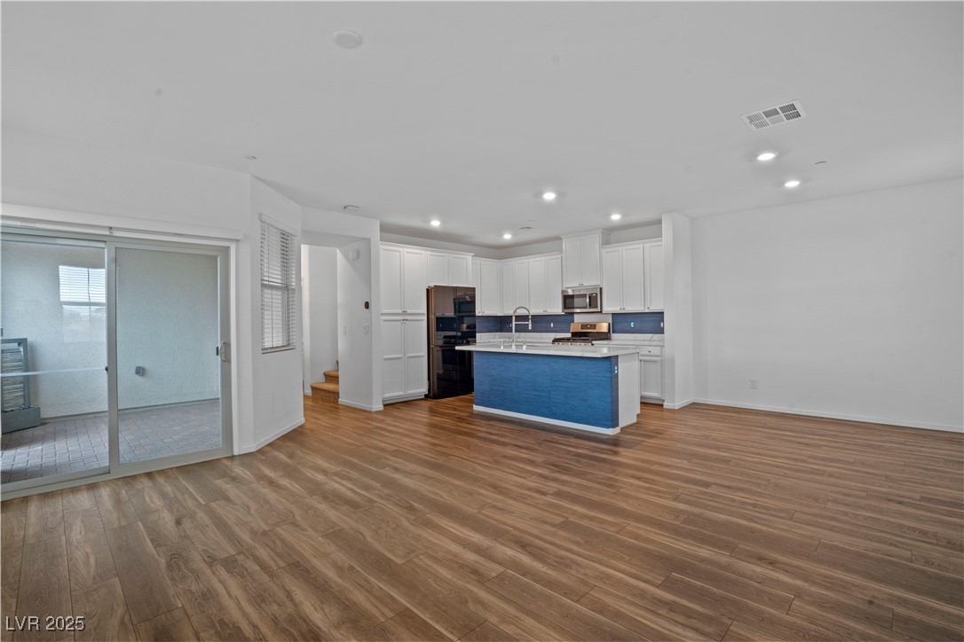 28 Alamere Falls Drive