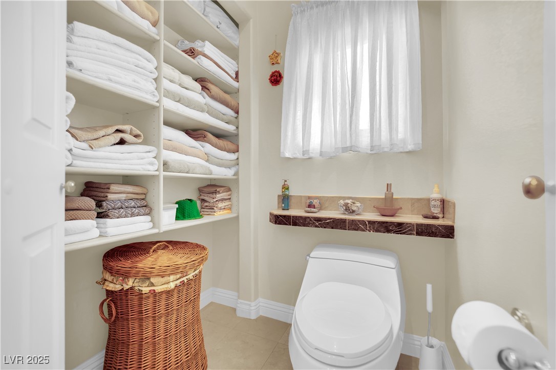 8016 Golfers Oasis Drive