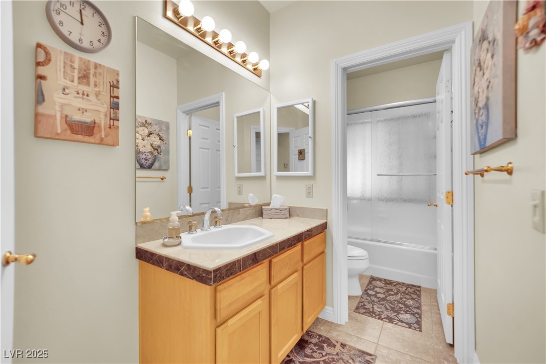 8016 Golfers Oasis Drive