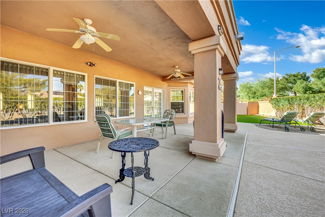 8016 Golfers Oasis Drive