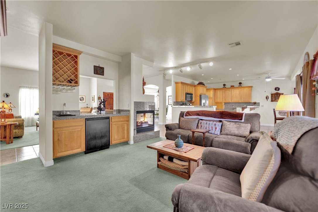 8016 Golfers Oasis Drive