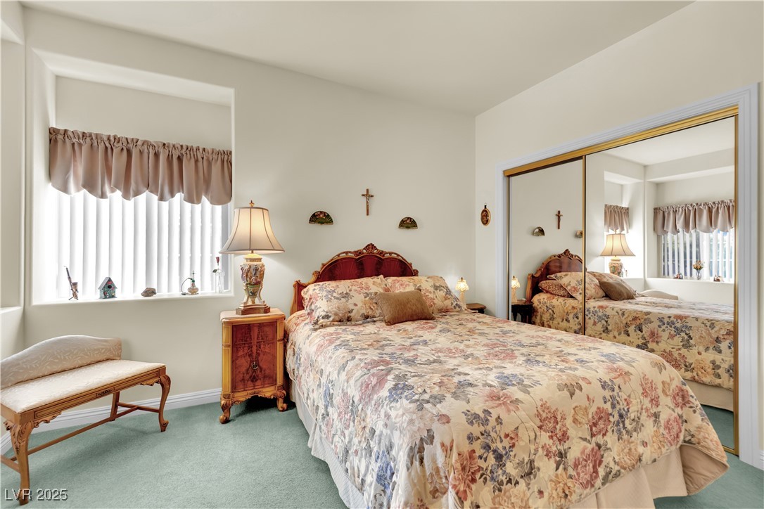 8016 Golfers Oasis Drive