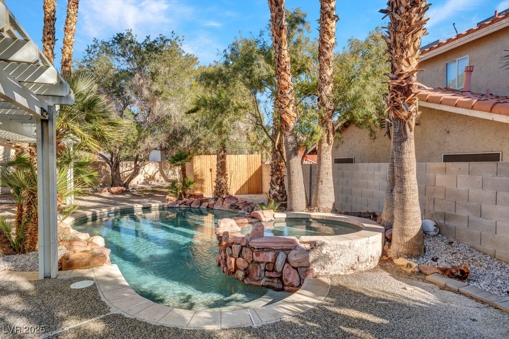 8684 Jasper Wood Street