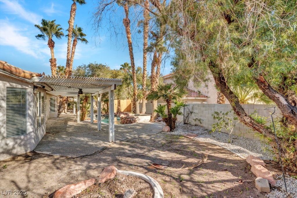 8684 Jasper Wood Street