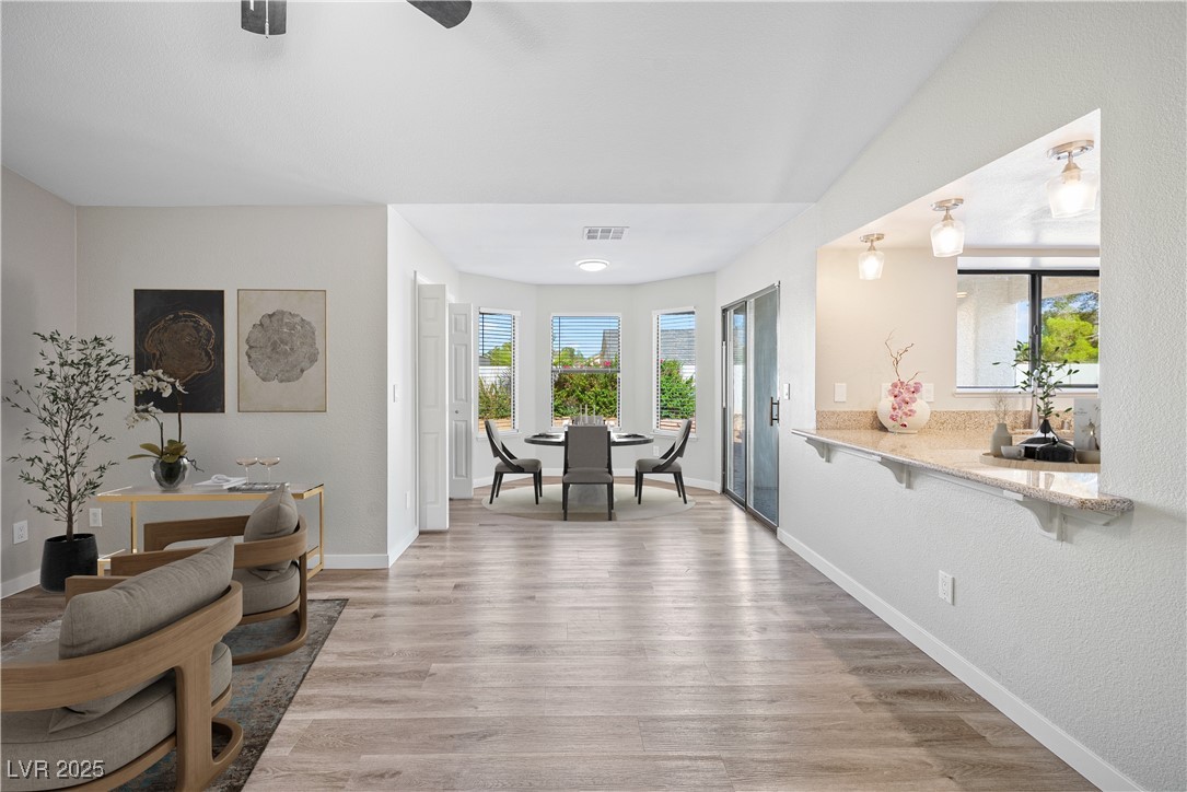 3605 North Torrey Pines Drive