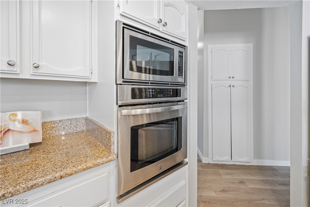 3605 North Torrey Pines Drive