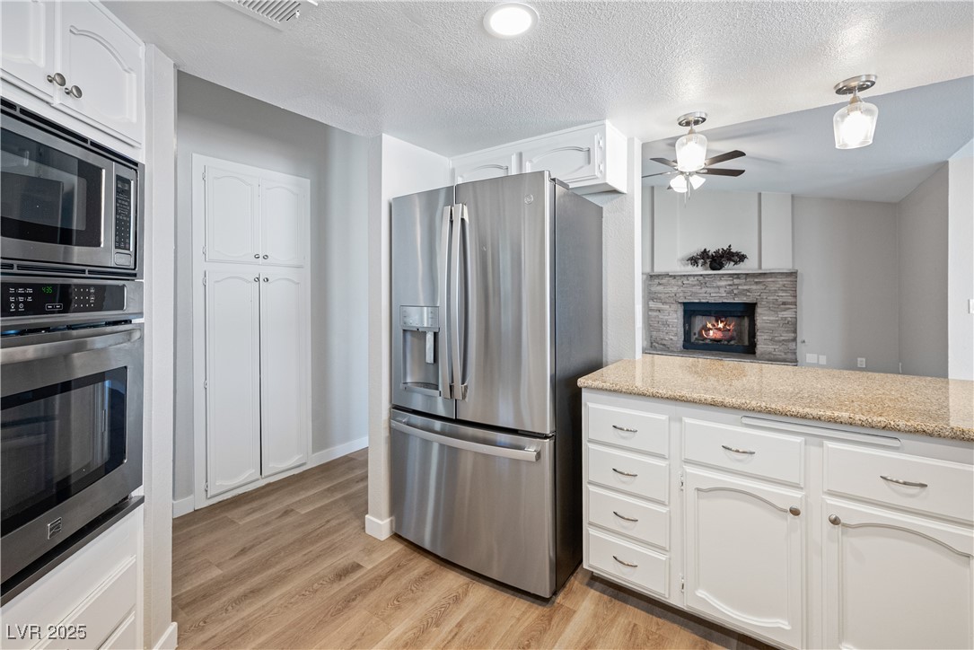 3605 North Torrey Pines Drive