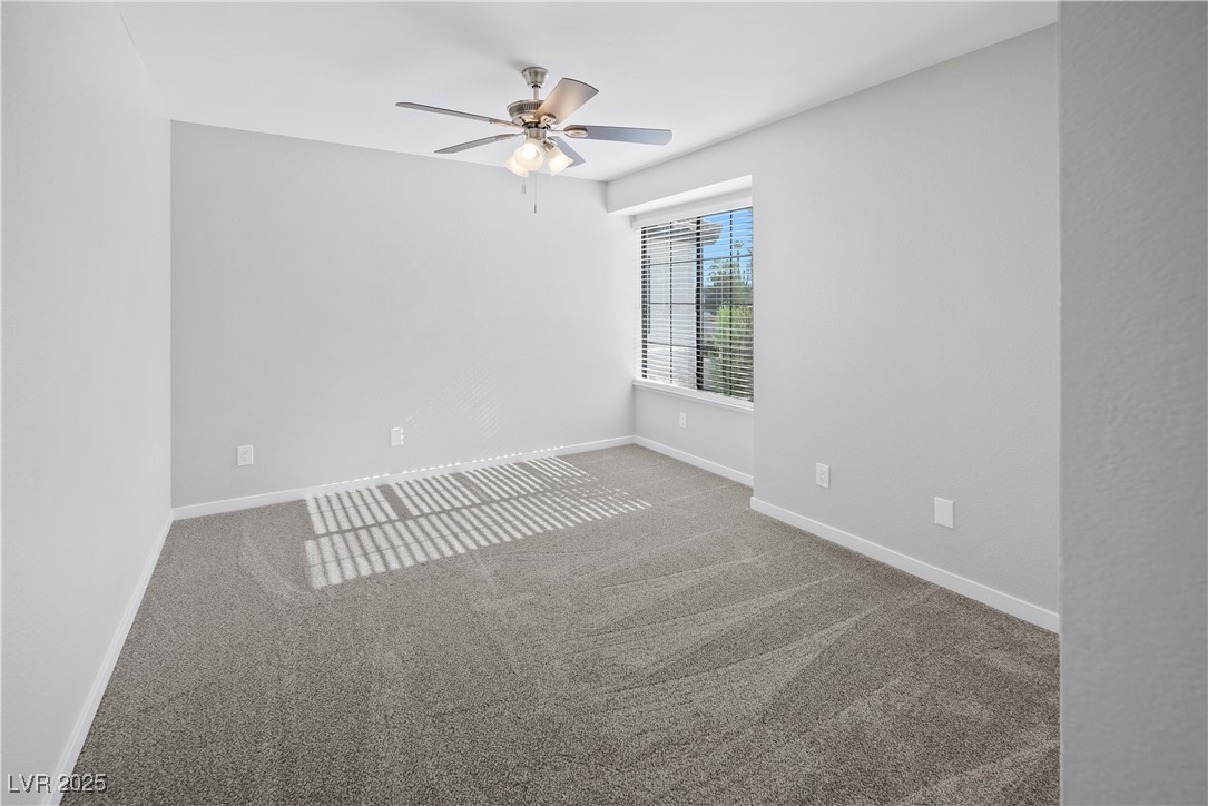 3605 North Torrey Pines Drive