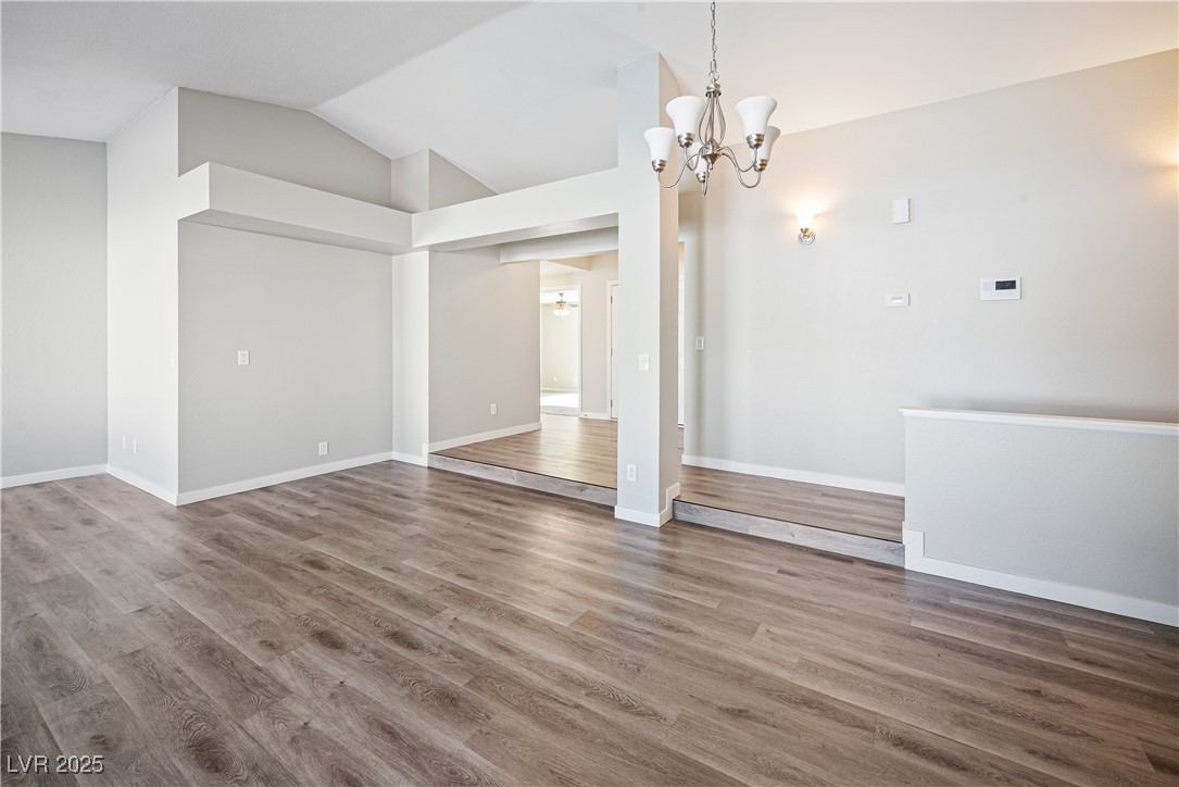 3605 North Torrey Pines Drive