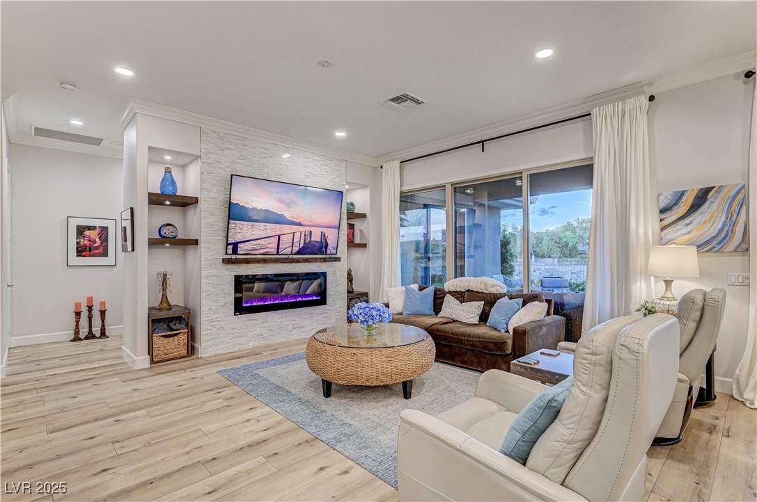 105 Fountainhead Circle