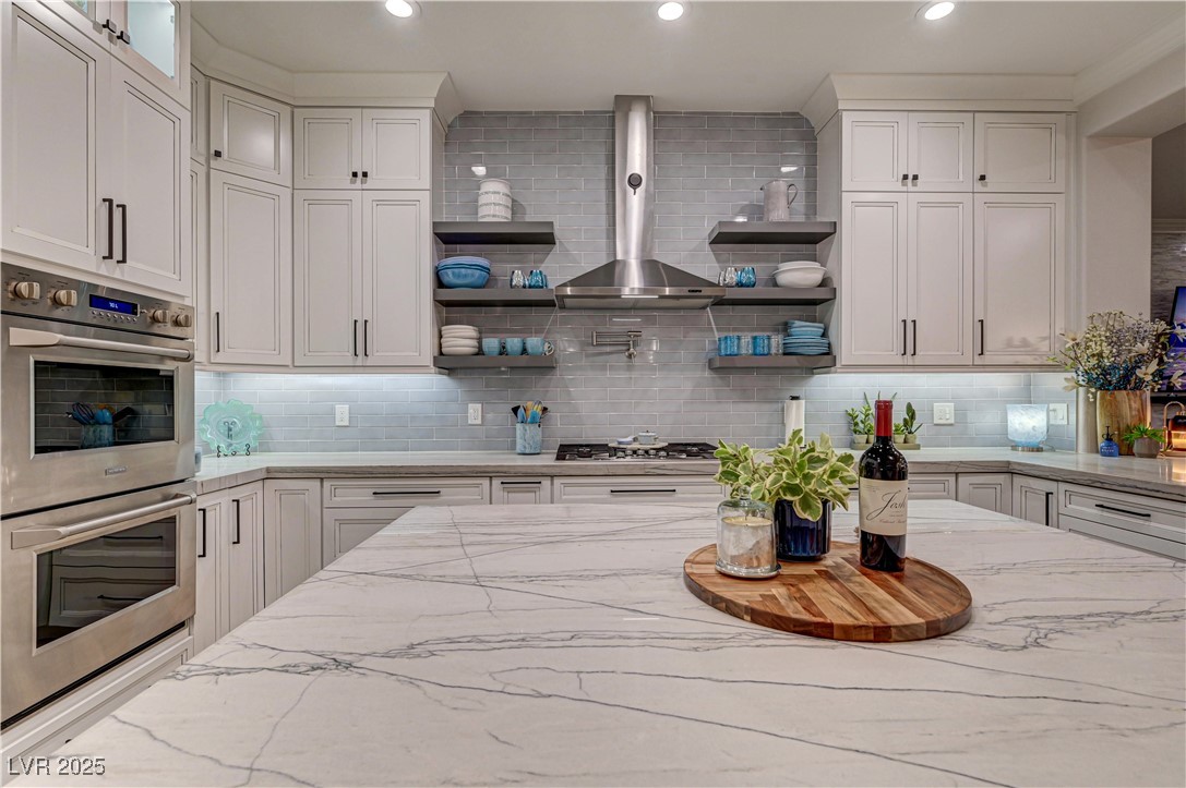 105 Fountainhead Circle