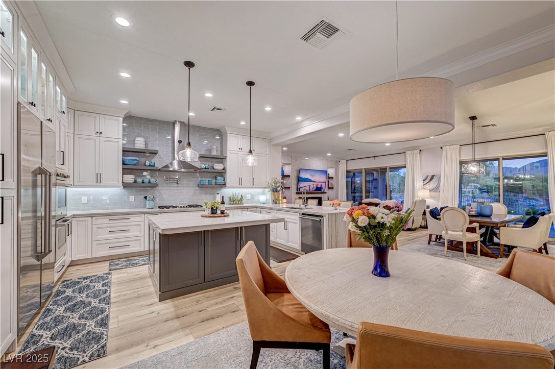 105 Fountainhead Circle