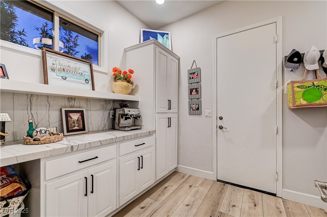 105 Fountainhead Circle