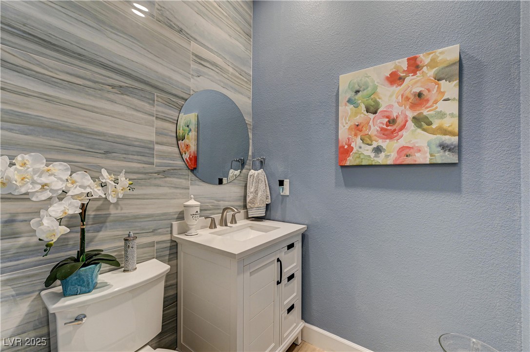 105 Fountainhead Circle