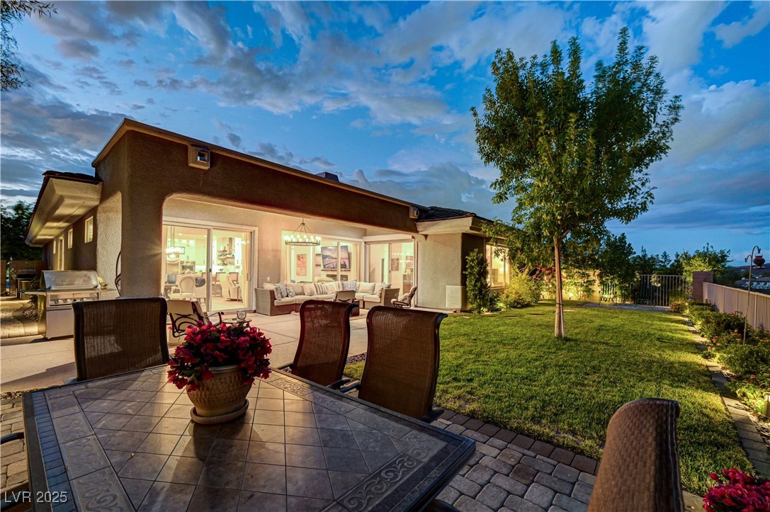 105 Fountainhead Circle