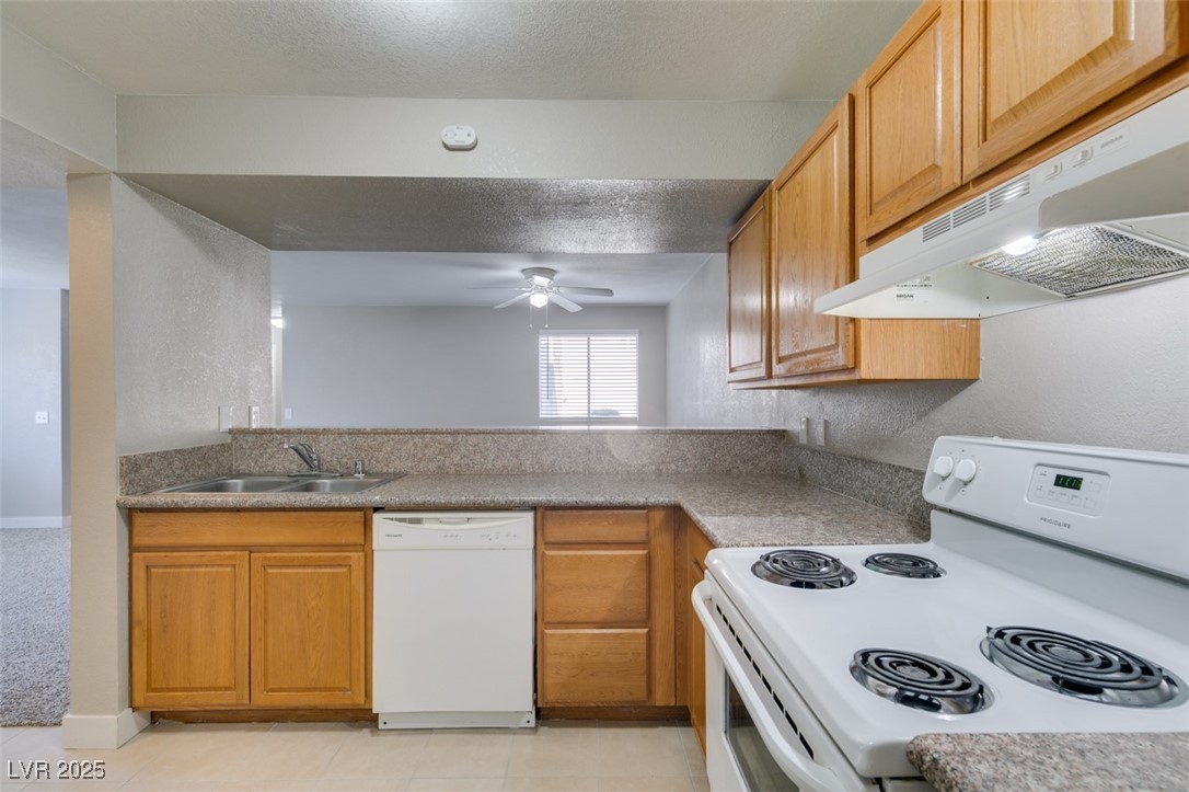 6750 Del Rey Avenue 161