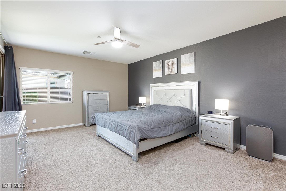 988 Fairway Hill Street