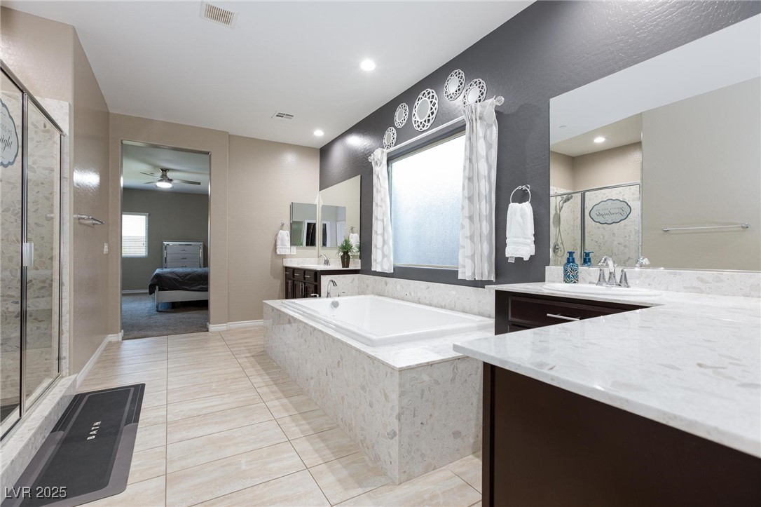 988 Fairway Hill Street