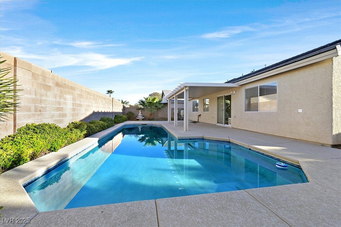 7504 Evening Falls Drive