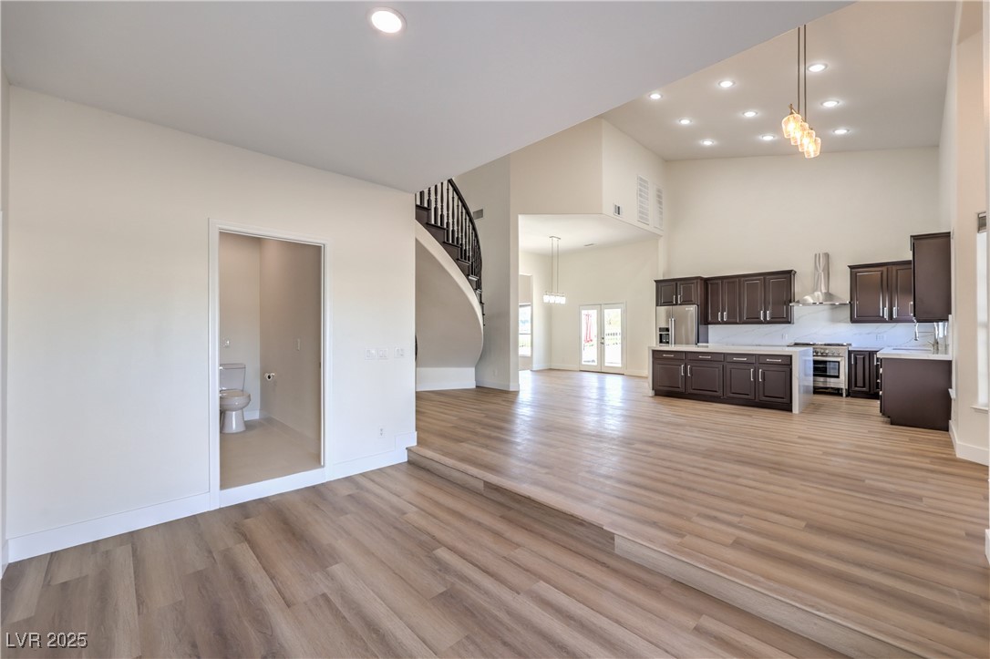 5152 Forest Oaks Drive