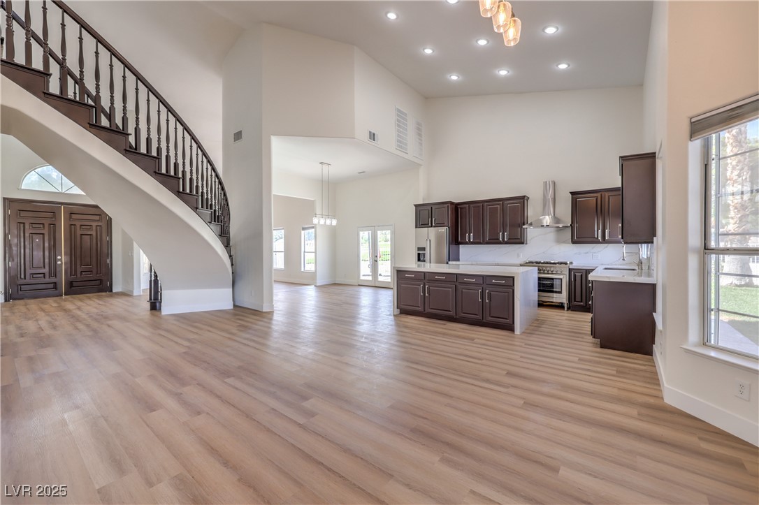 5152 Forest Oaks Drive